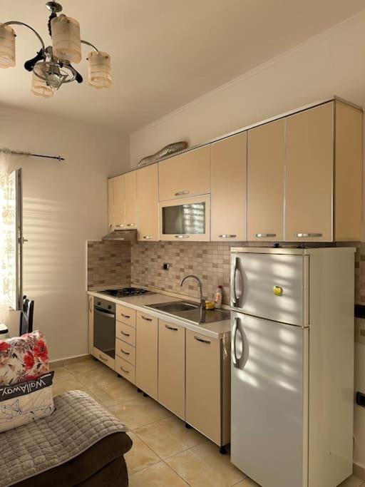 Sleepin Shkoder II Apartment ภายนอก รูปภาพ